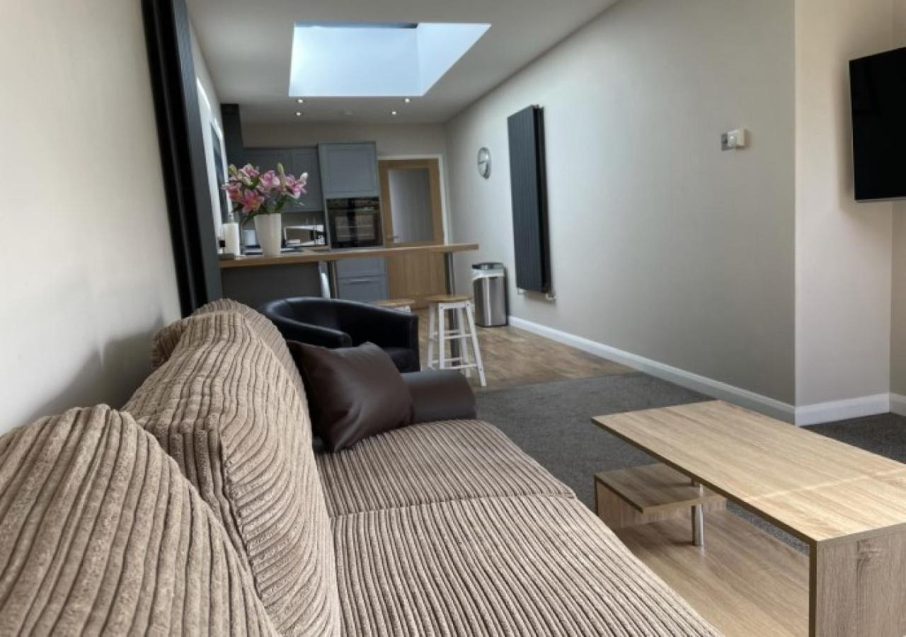 The Annexe - Pagham Apartamento Exterior foto