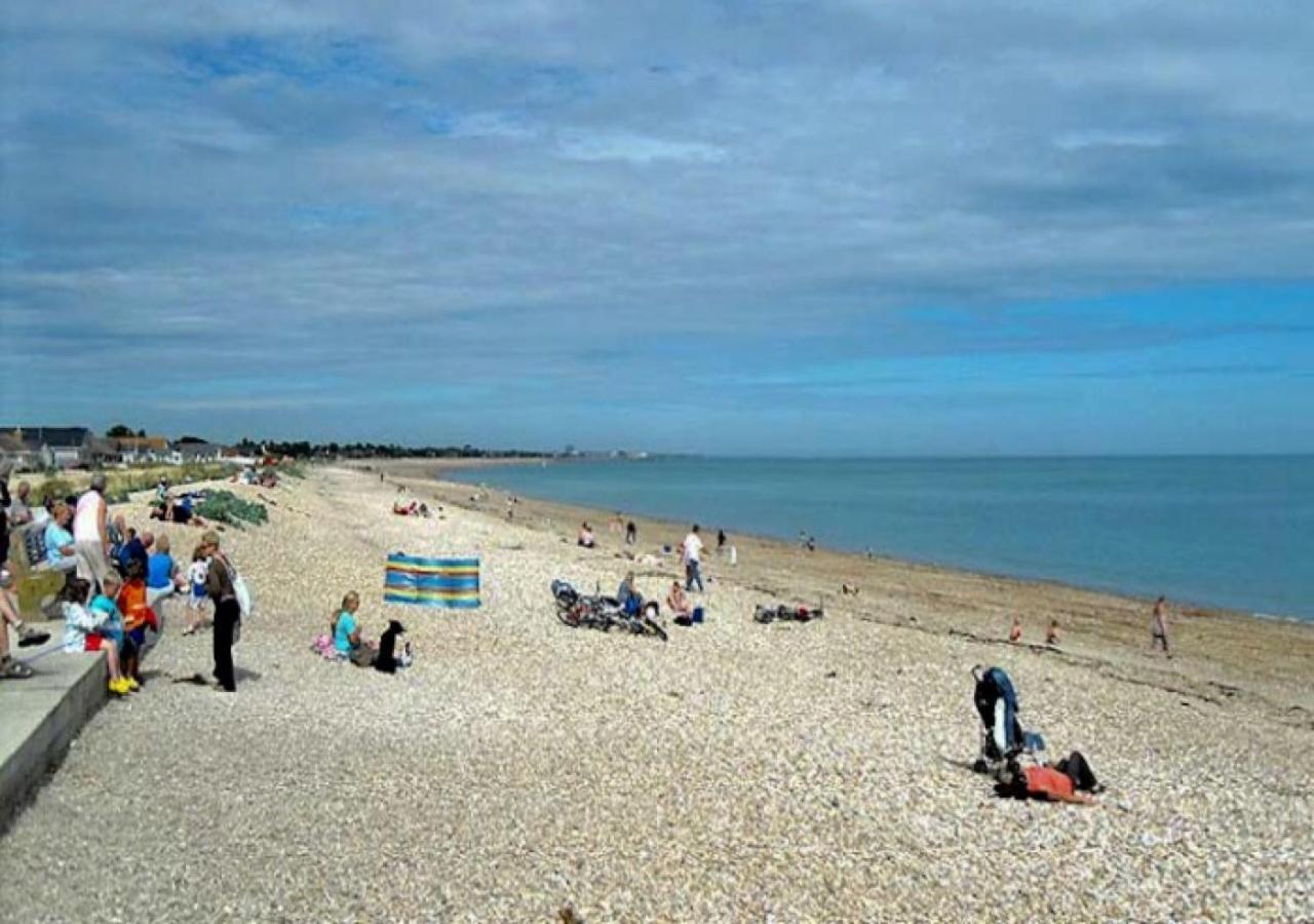 The Annexe - Pagham Apartamento Exterior foto